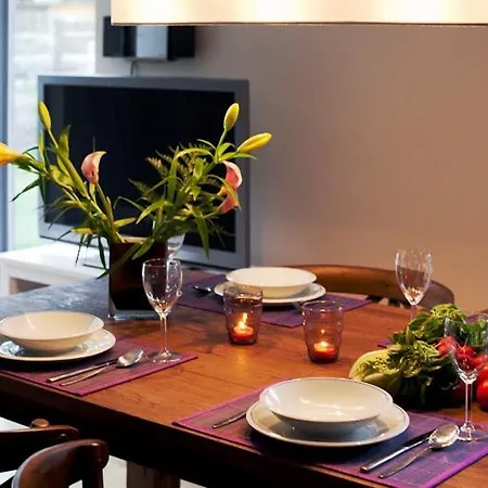 Domizil Am Ostseewald - Seidelbast Apartman *