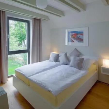 Domizil Am Ostseewald - Seidelbast Zingst